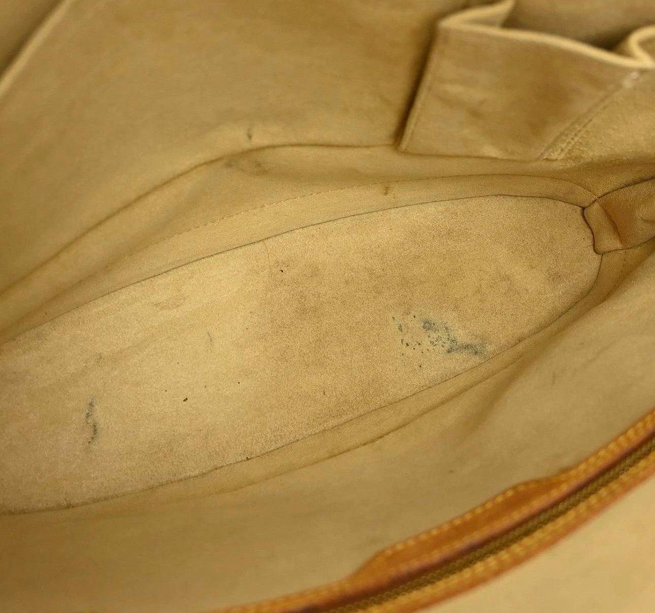 Louis Vuitton Babylon bag