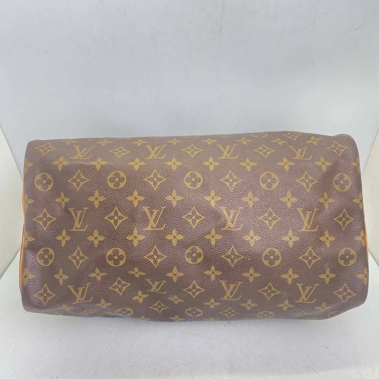 Louis Vuitton Speedy 35